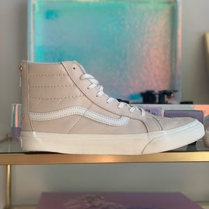 VANS Leather Sk8-Hi Slim Zip Sneaker  (9.5)